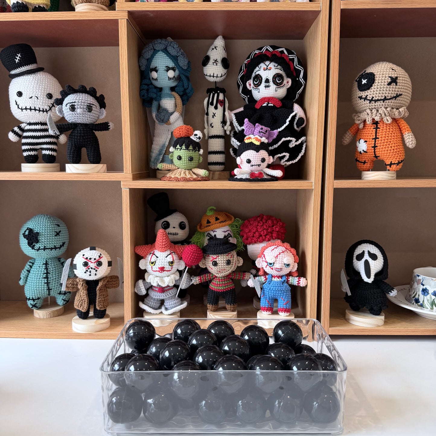 Spooky Balls