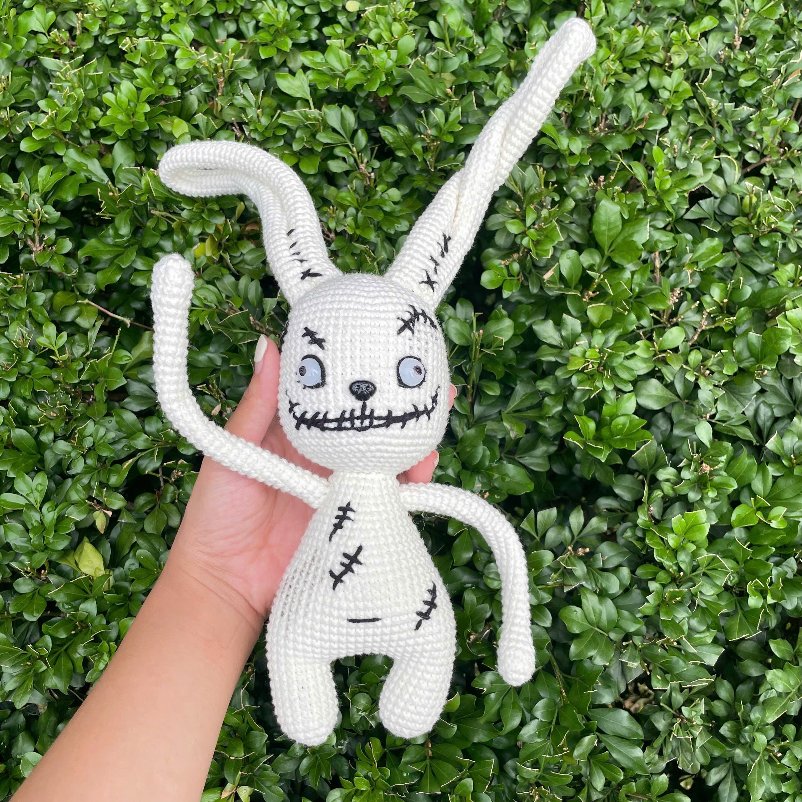 Creepy Crochet Bunny Plush – Handmade Spooky Amigurumi Doll, Cute Scary Plushie, Unique Halloween Collectible Gift, Decoration