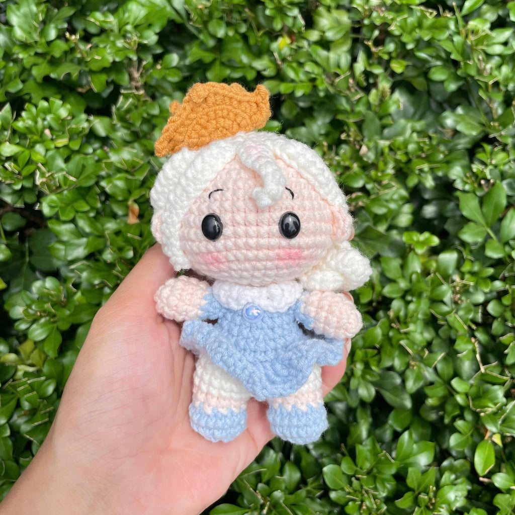 Handmade Crochet Elsa Frozen Queen Keychain