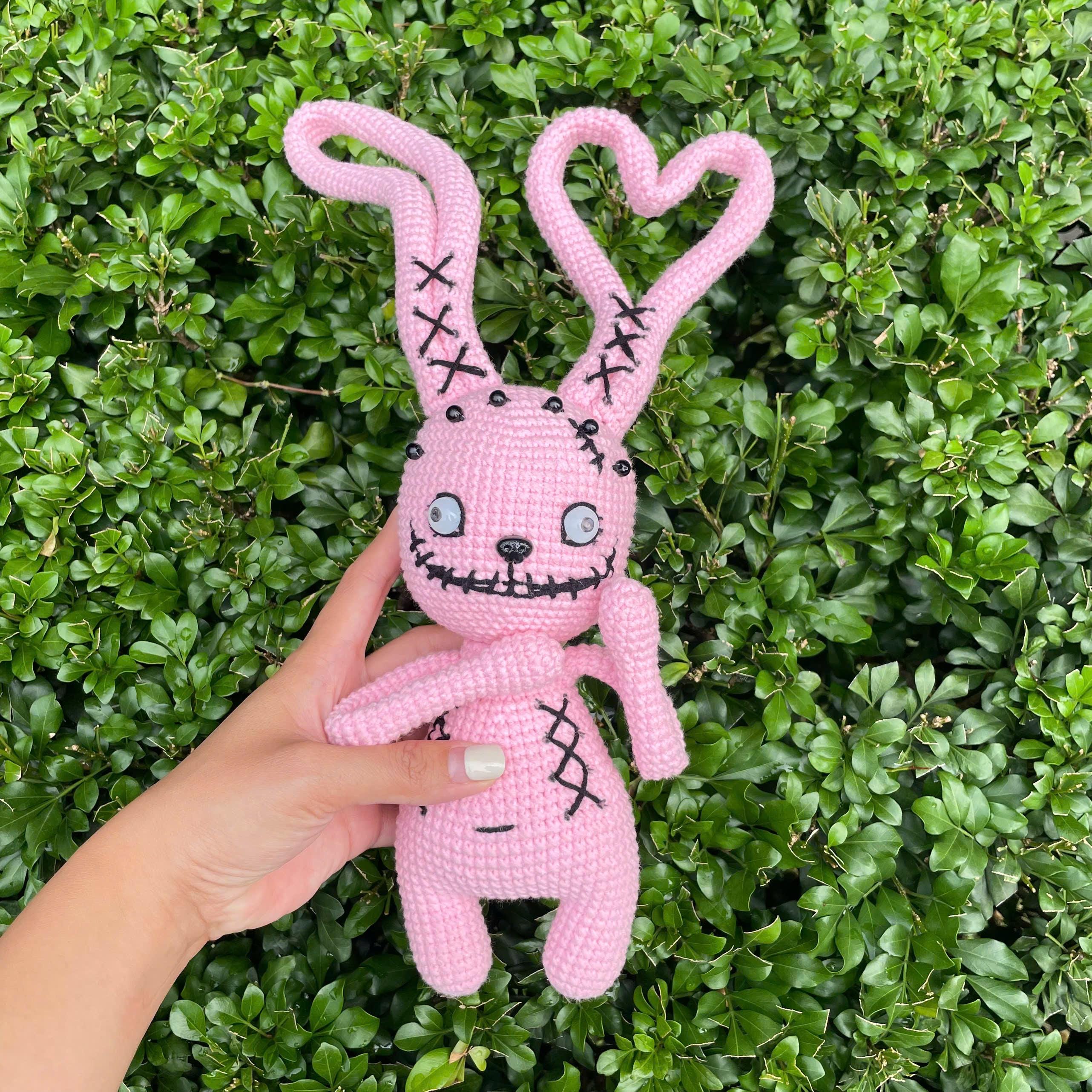 Creepy Crochet Bunny Plush – Handmade Spooky Amigurumi Doll, Cute Scary Plushie, Unique Halloween Collectible Gift, Decoration