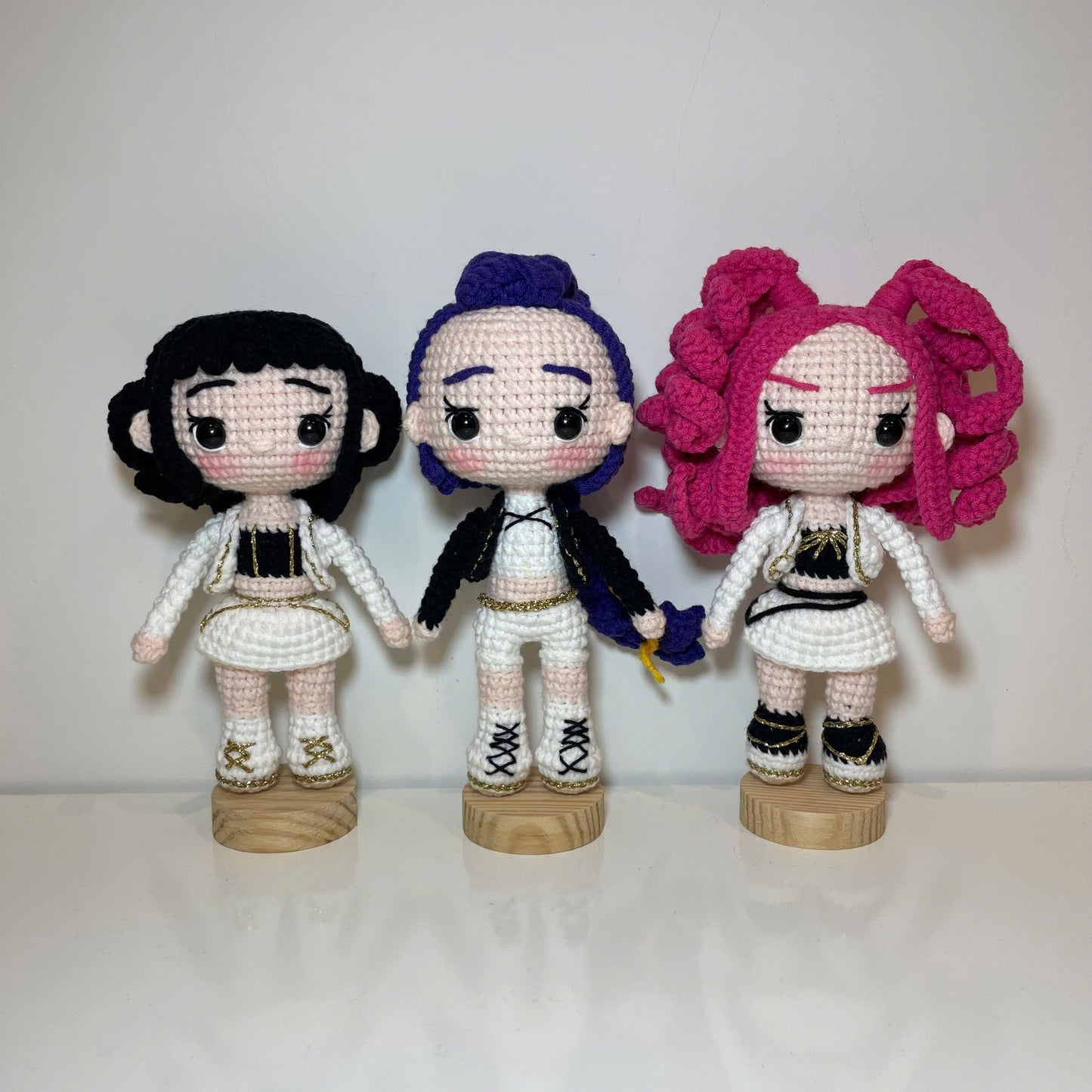 Handmade Crochet Huntrix Doll, KPop Demon Hunters (Small doll version)