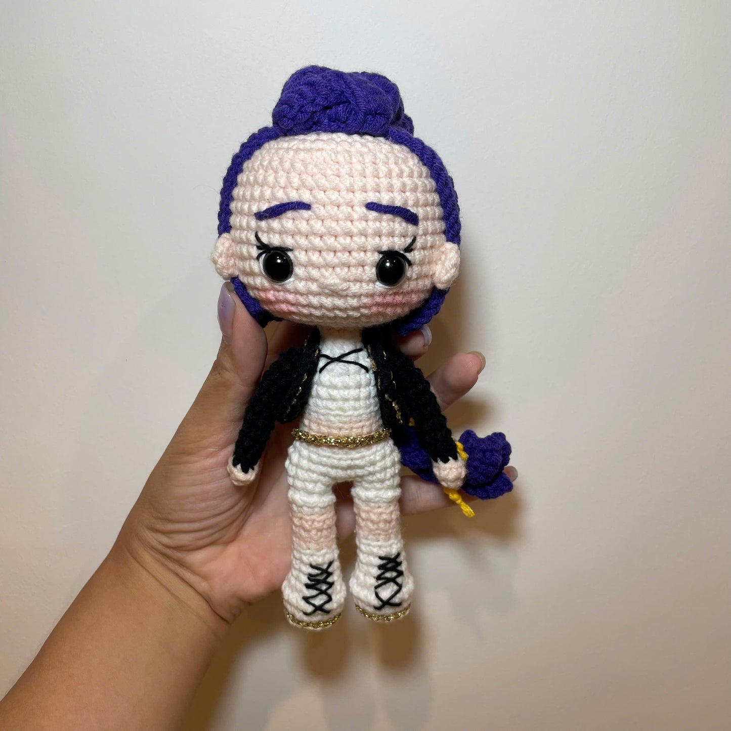 Handmade Crochet Huntrix Doll, KPop Demon Hunters (Small doll version)